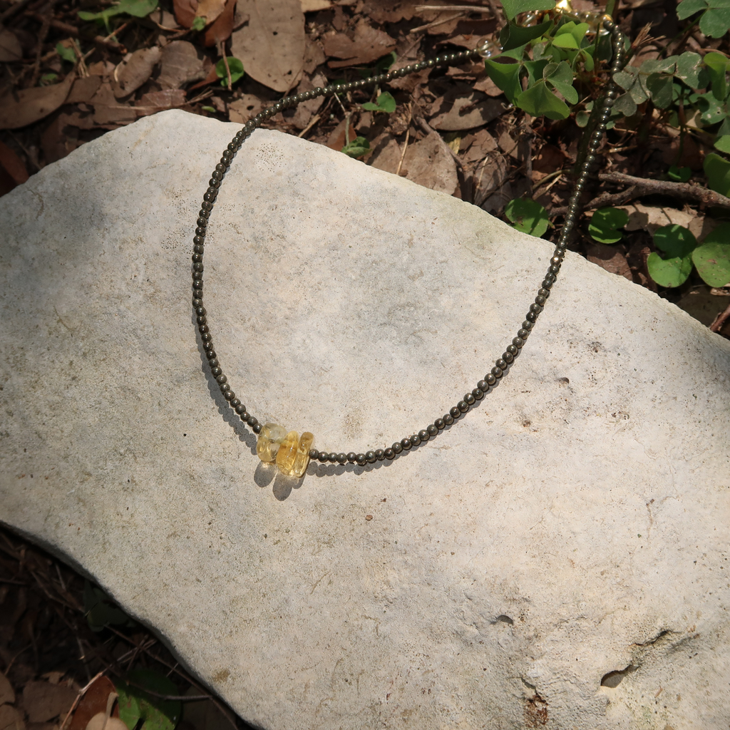 VIXEN Choker - Sun