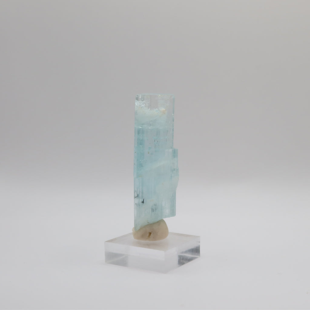 Aquamarine Beryl (I)